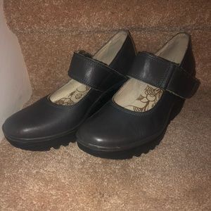 Fly London’s Wedges